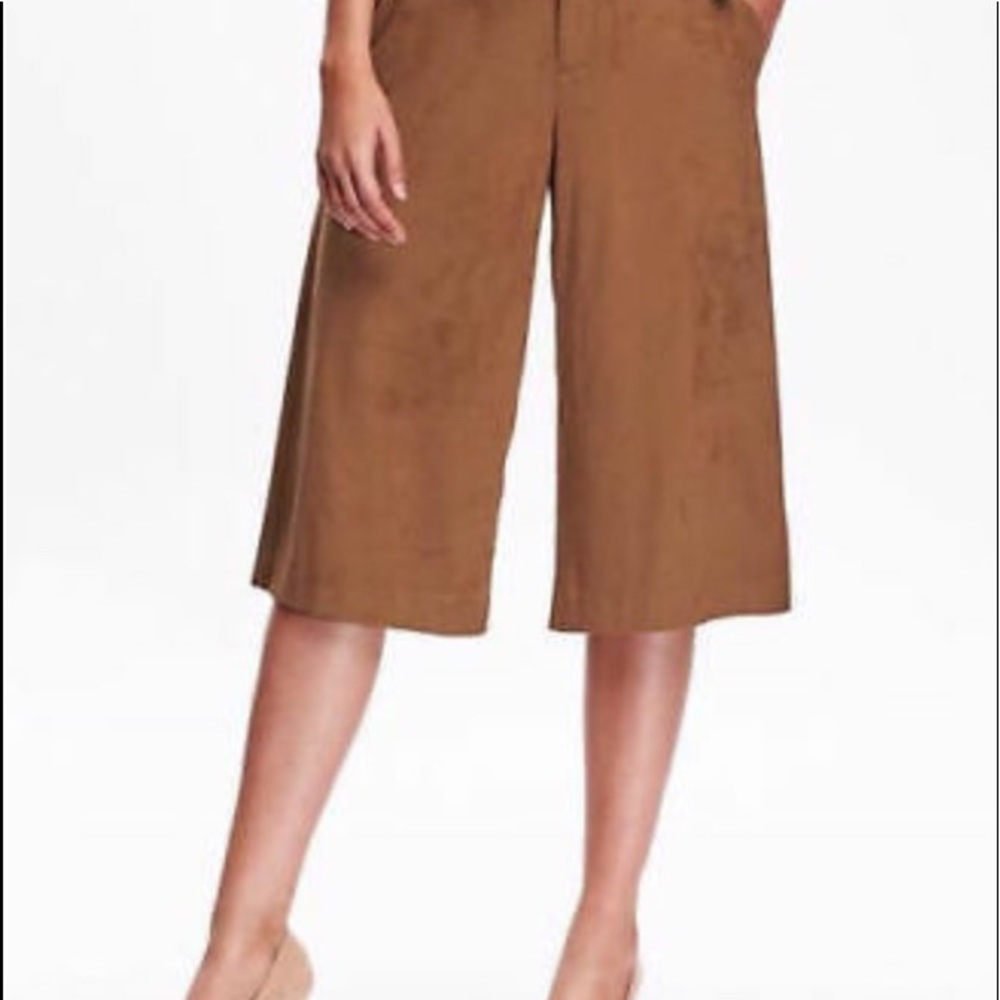Old Navy Faux Suede Gaucho Pants - NWOT